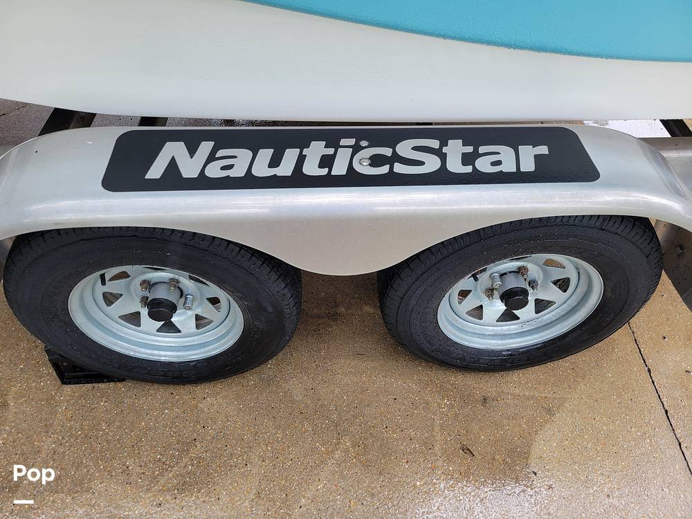 Slide: The Image of NauticStar 215XTS 2018 - 14725833