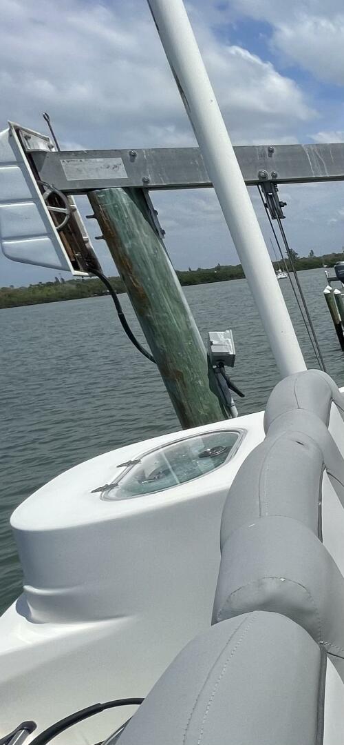 Slide: The Image of NauticStar 22 2021 - 5394254