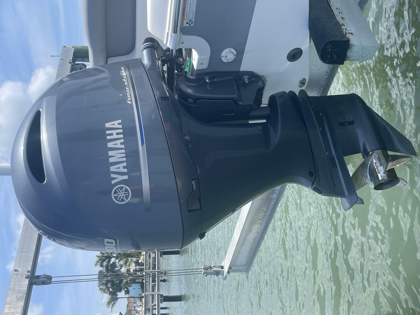 Slide: The Image of NauticStar 22 2021 - 5394260
