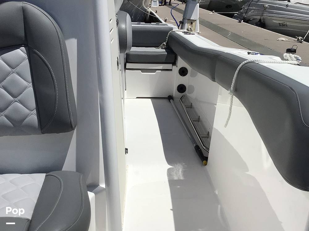 Slide: The Image of NauticStar 222 OSL 2024 - 14319837