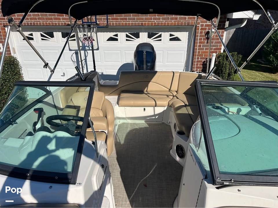 Slide: The Image of NauticStar 223DC 2019 - 15212845