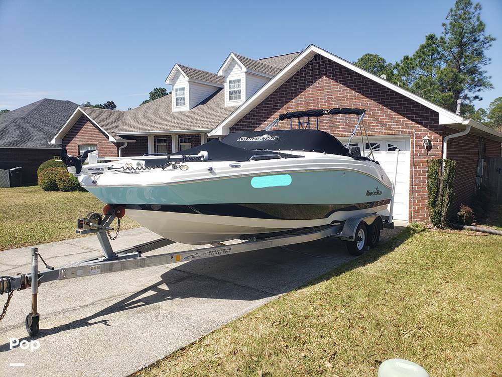 Slide: The Image of NauticStar 223DC 2019 - 15216548