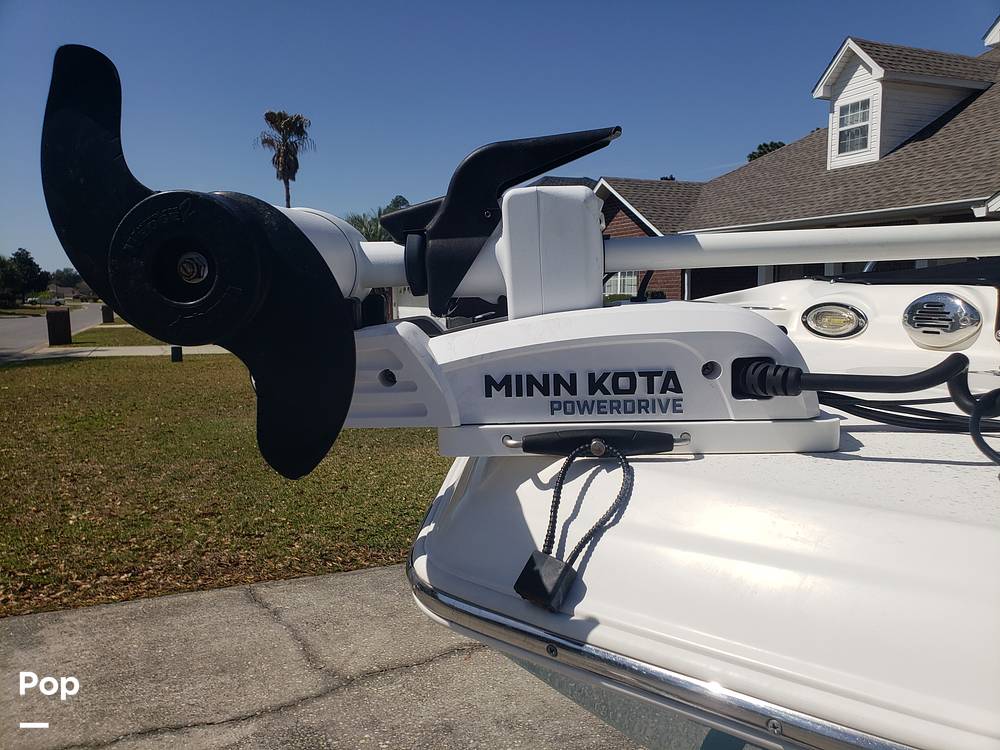 Slide: The Image of NauticStar 223DC 2019 - 15216549