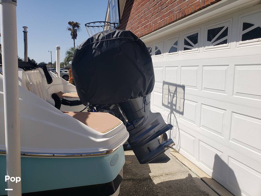 Slide: The Image of NauticStar 223DC 2019 - 15216557
