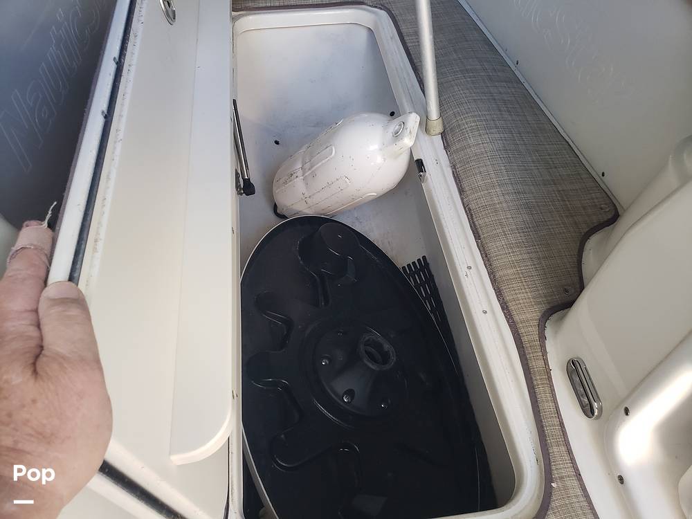 Slide: The Image of NauticStar 223DC 2019 - 15216597