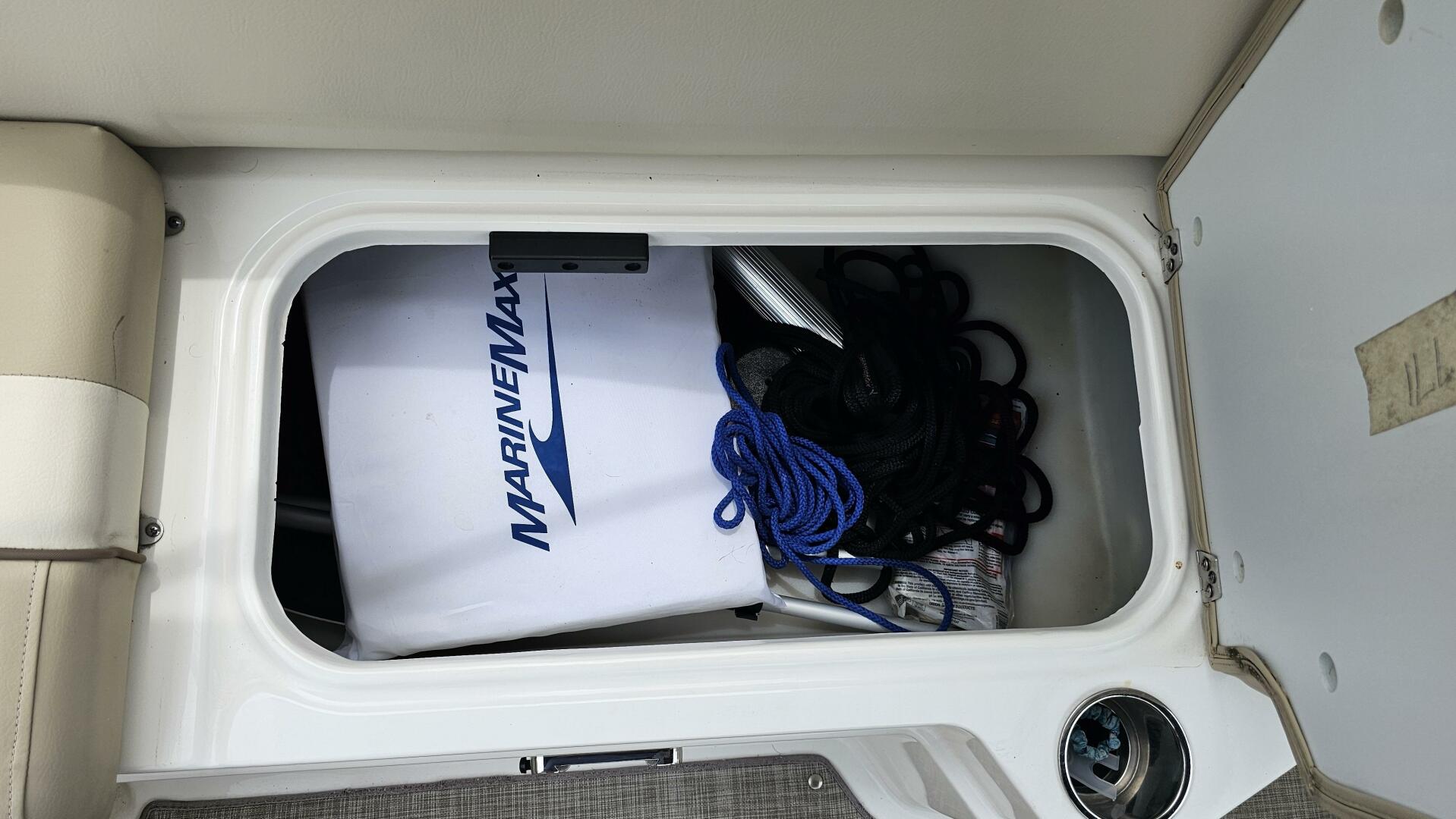 Slide: The Image of NauticStar 223 DC 2022 - 5351044