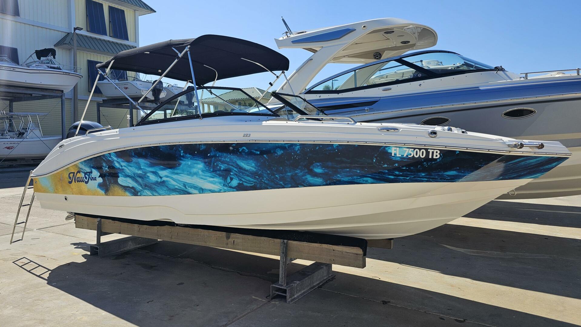 Slide: The Image of NauticStar 223 DC 2022 - 5421265