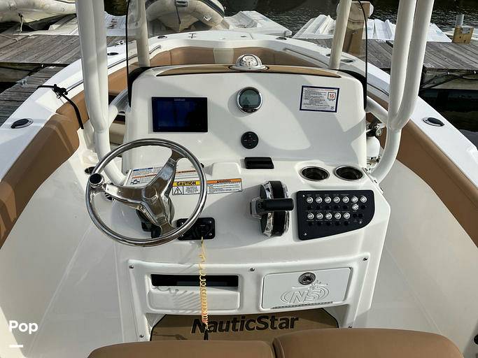 Slide: The Image of NauticStar 22L 2023 - 15683510