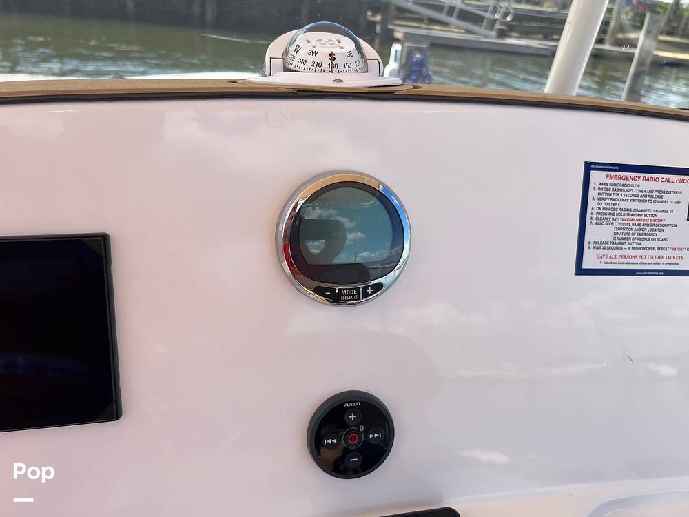 Slide: The Image of NauticStar 22L 2023 - 14267966