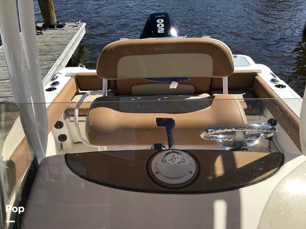 Slide: The Image of NauticStar 22L 2023 - 14277671