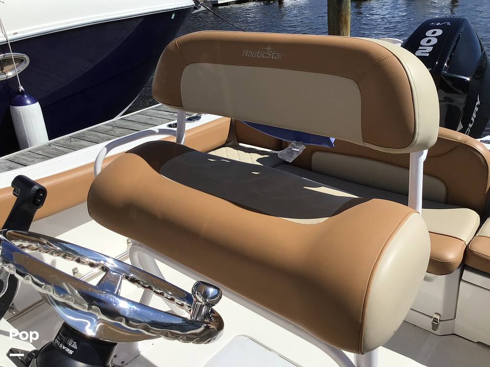Slide: The Image of NauticStar 22L 2023 - 14277672