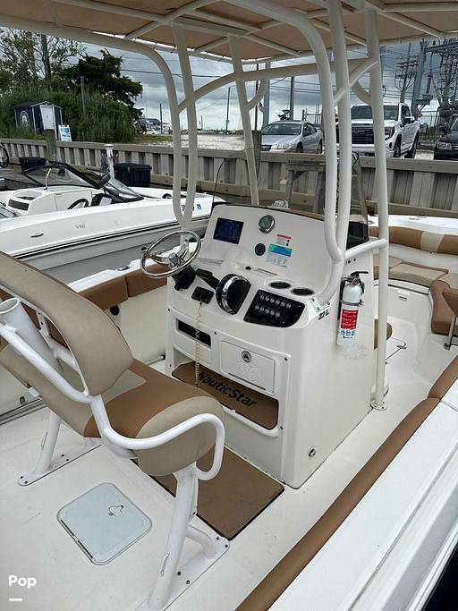 Slide: The Image of NauticStar 22L 2023 - 15674522