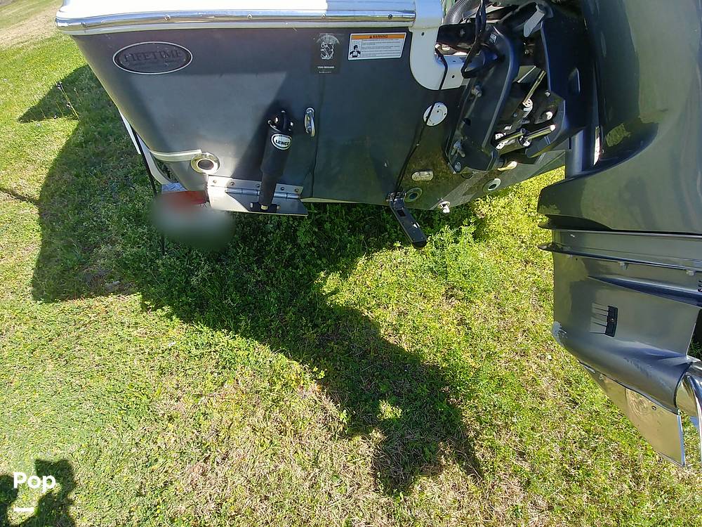 Slide: The Image of Trim Tabs - 15224298
