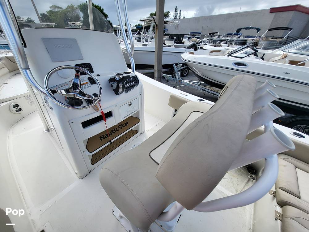 Slide: The Image of NauticStar 2302 Legacy 2022 - 14885191