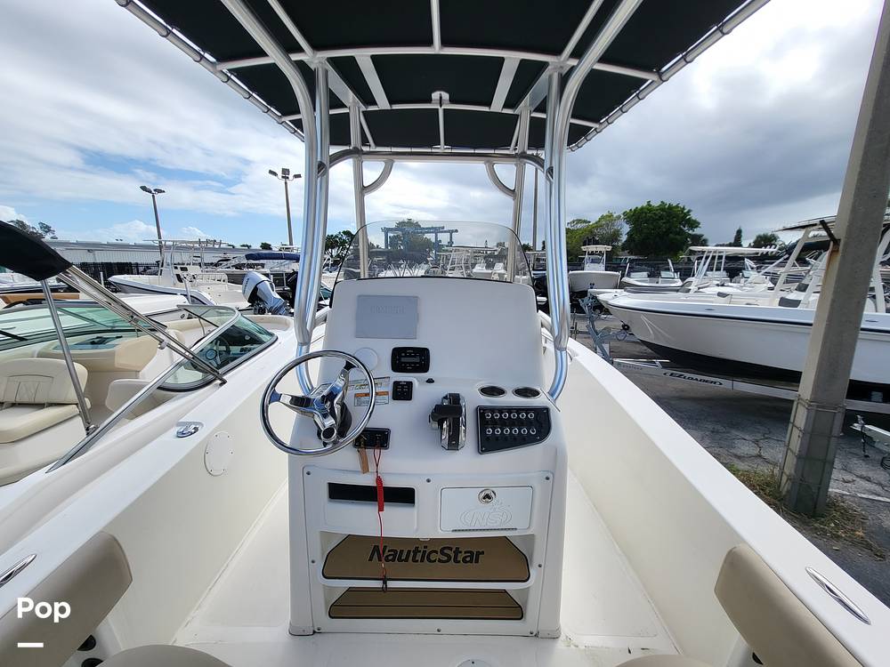 Slide: The Image of NauticStar 2302 Legacy 2022 - 14885190