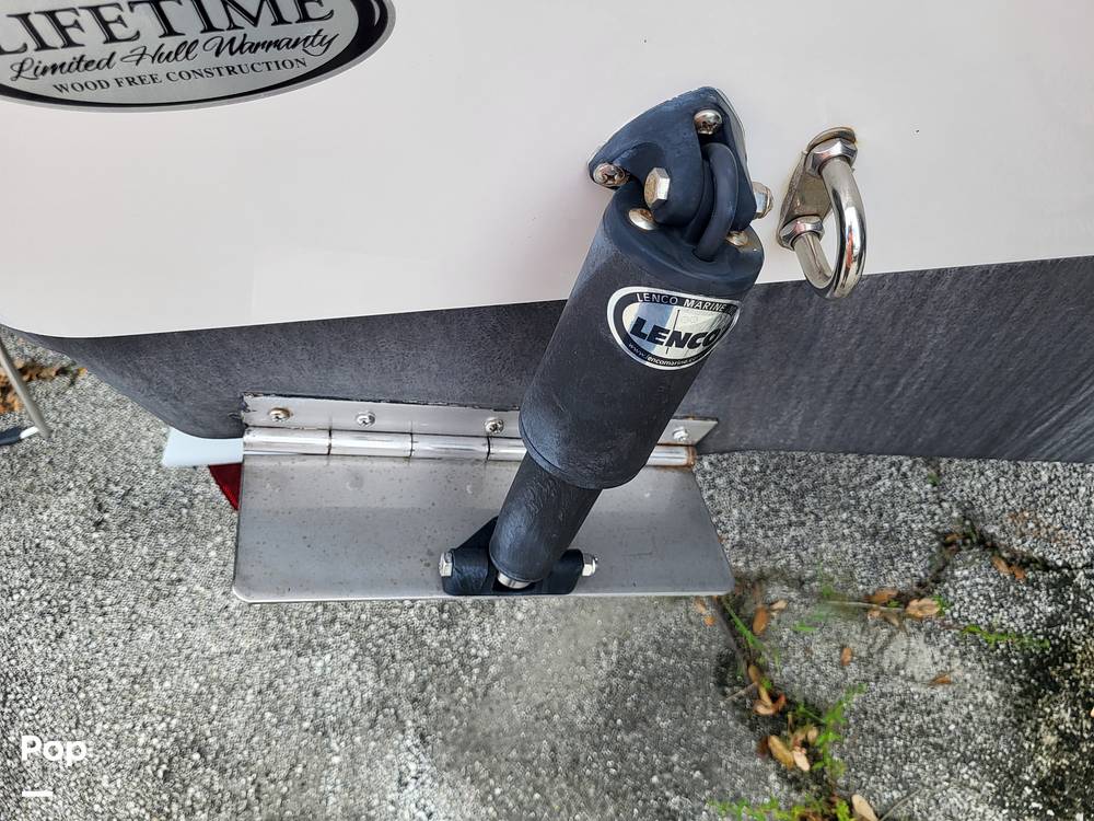 Slide: The Image of NauticStar 2302 Legacy 2022 - 14884697