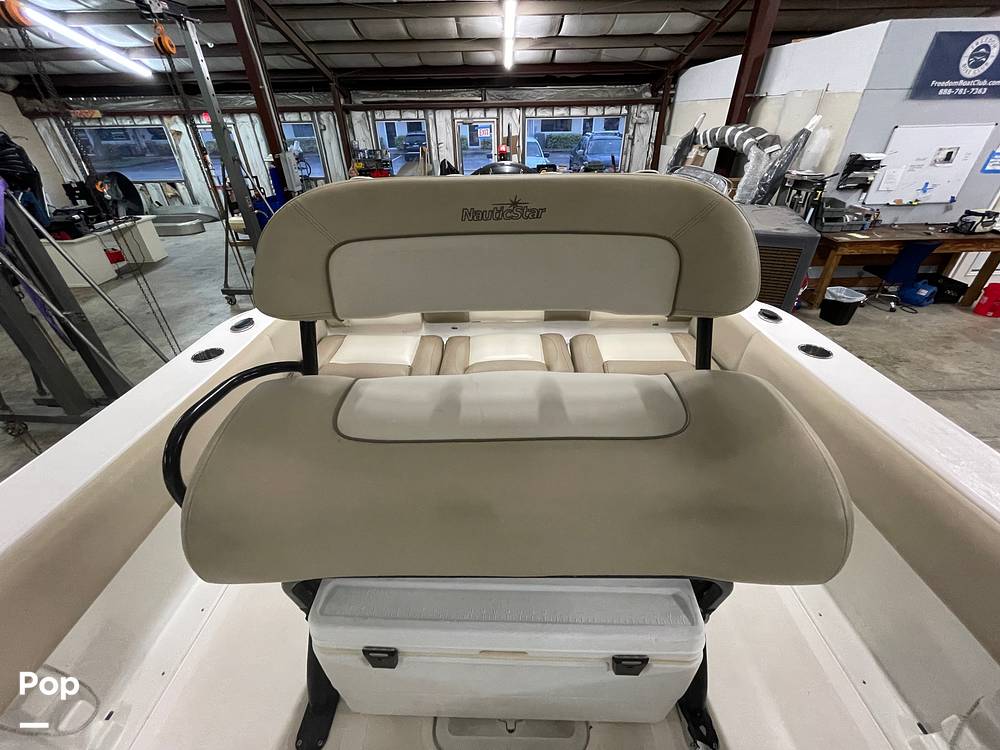 Slide: The Image of NauticStar 2302 Legacy 2023 - 15803733