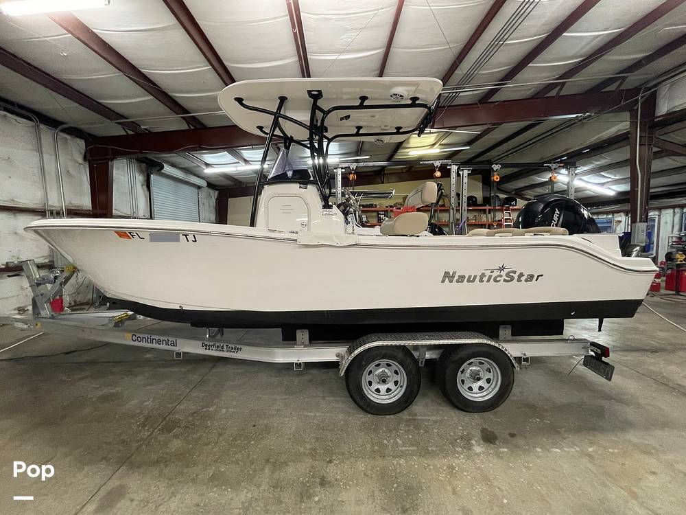 Slide: The Image of NauticStar 2302 Legacy 2023 - 15803642