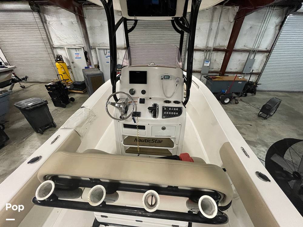 Slide: The Image of NauticStar 2302 Legacy 2023 - 15803788