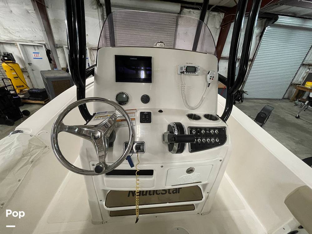 Slide: The Image of NauticStar 2302 Legacy 2023 - 15803798