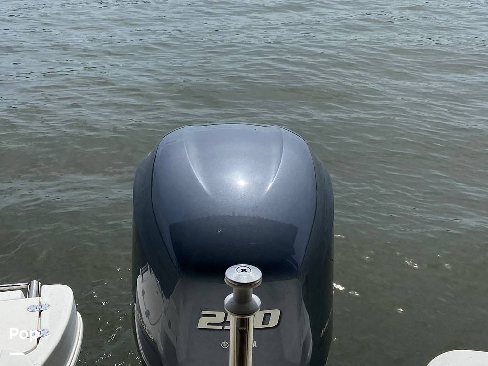 Slide: The Image of NauticStar 230DC Sport Deck 2013 - 15494955