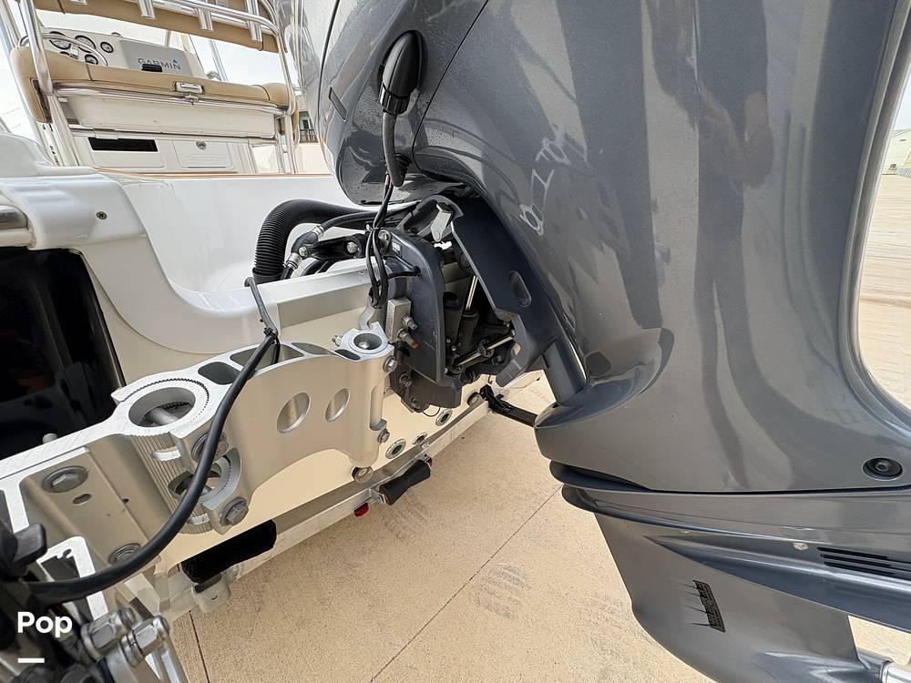 Slide: The Image of NauticStar 231 Hybrid 2019 - 15368427