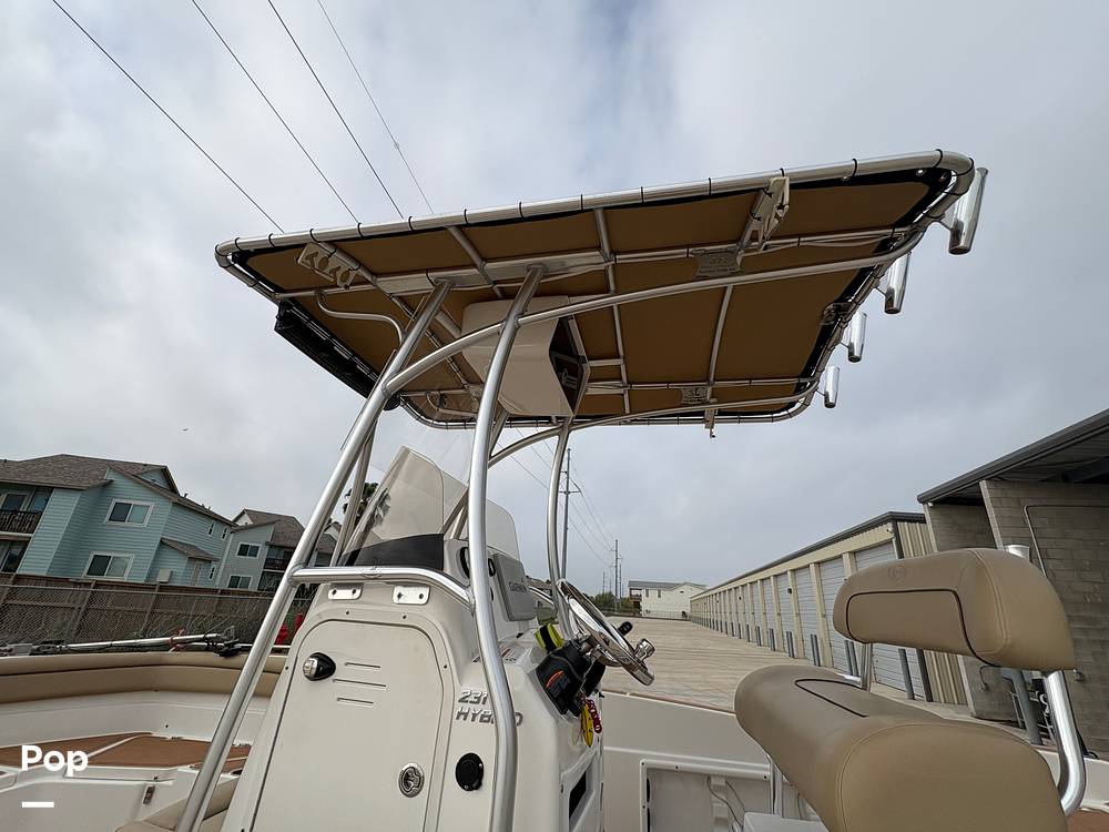 Slide: The Image of Canvas T-top - 15368417