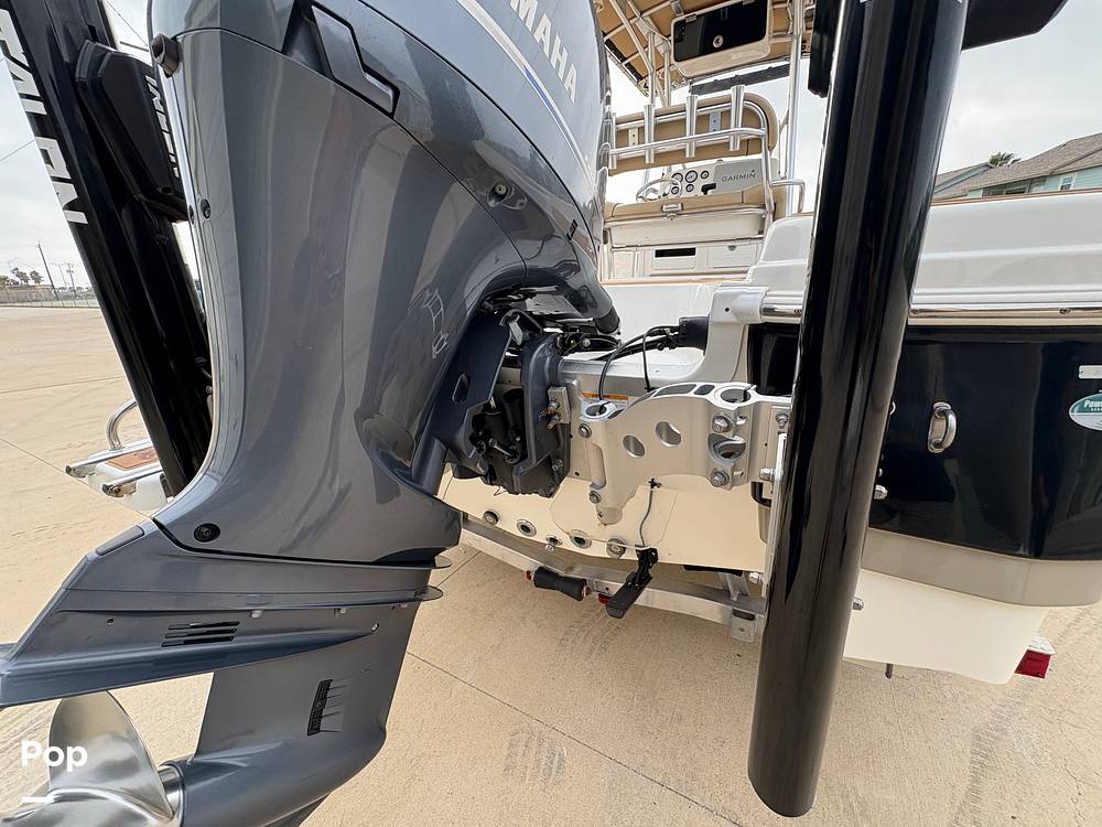 Slide: The Image of NauticStar 231 Hybrid 2019 - 15368428