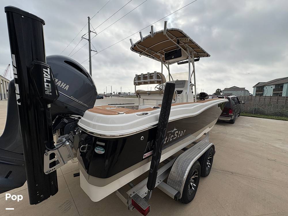 Slide: The Image of NauticStar 231 Hybrid 2019 - 15368429