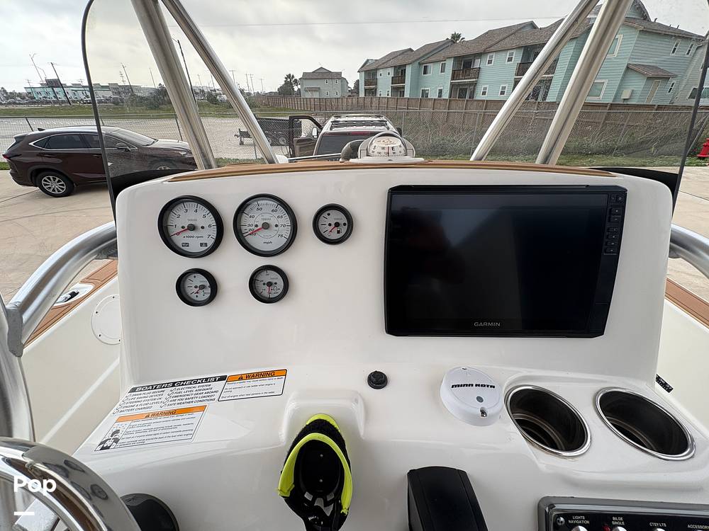 Slide: The Image of Gps/plotter/compass/beverage Holders - 15368449