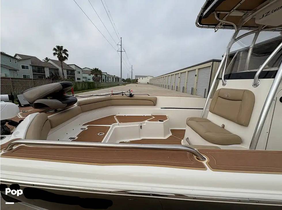 Slide: The Image of Bow Seating - 15396038