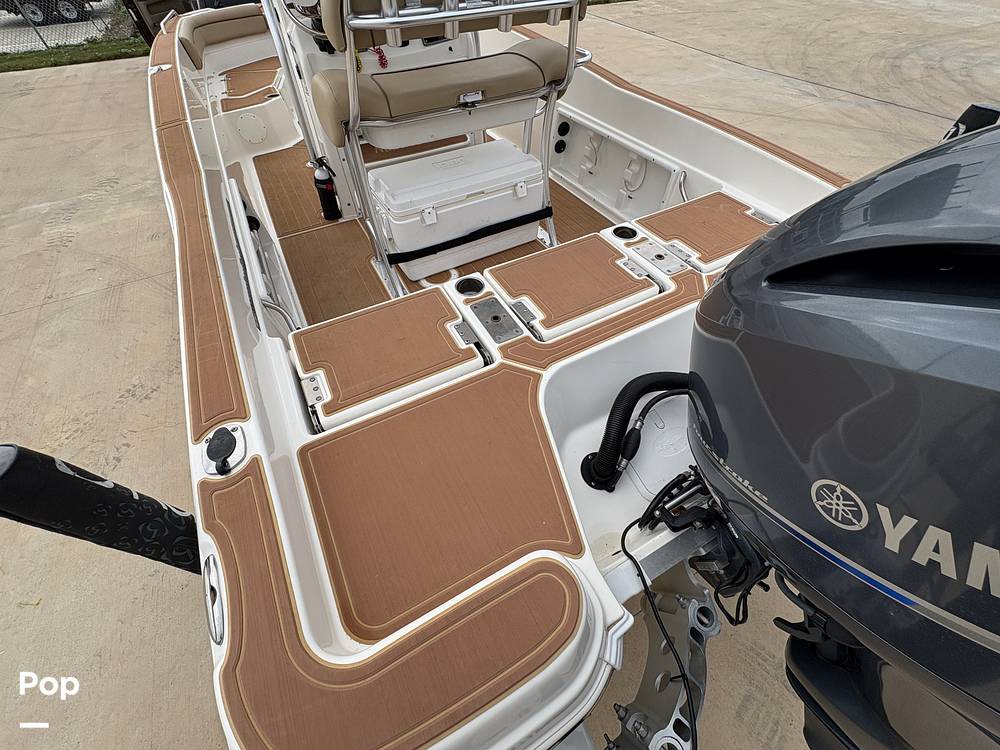 Slide: The Image of NauticStar 231 Hybrid 2019 - 15368440