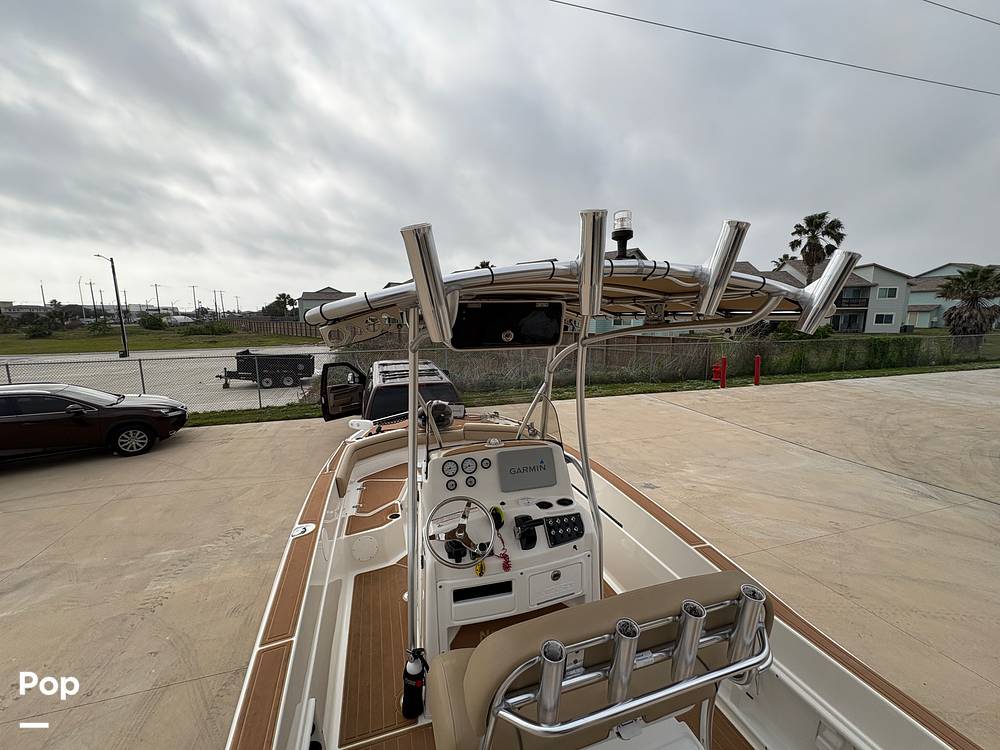 Slide: The Image of NauticStar 231 Hybrid 2019 - 15368443