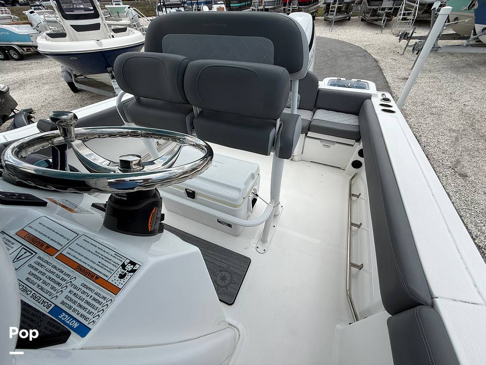 Slide: The Image of NauticStar 242 OSL 2024 - 15382294