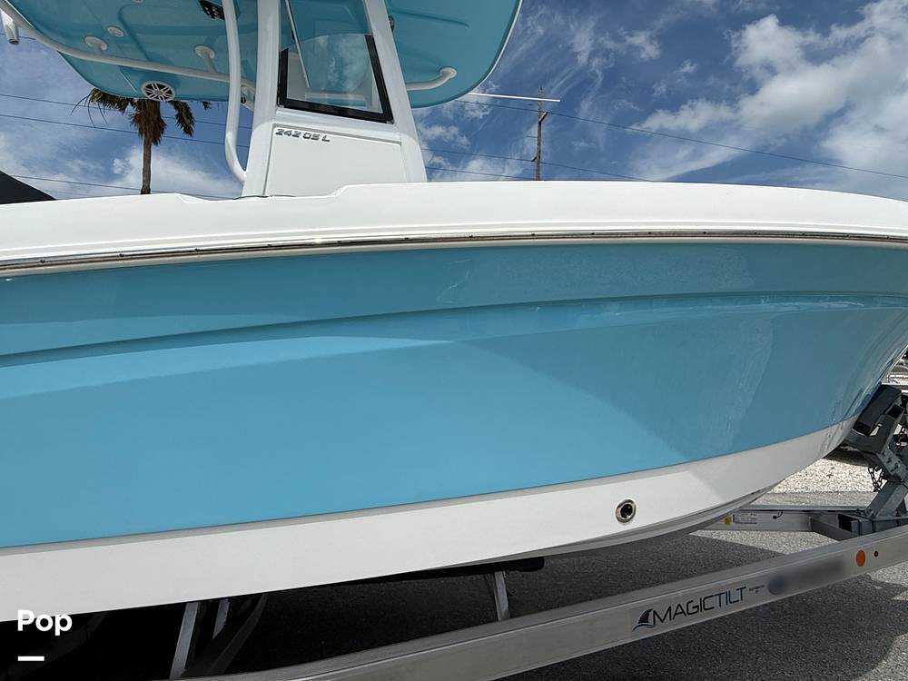 Slide: The Image of NauticStar 242 OSL 2024 - 15382309