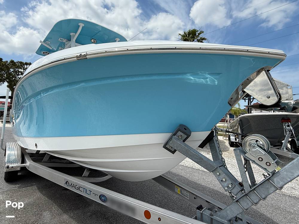 Slide: The Image of NauticStar 242 OSL 2024 - 15382311