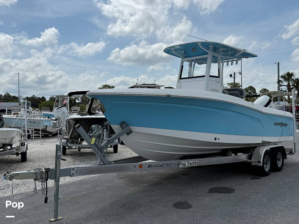 Slide: The Image of NauticStar 242 OSL 2024 - 15382297