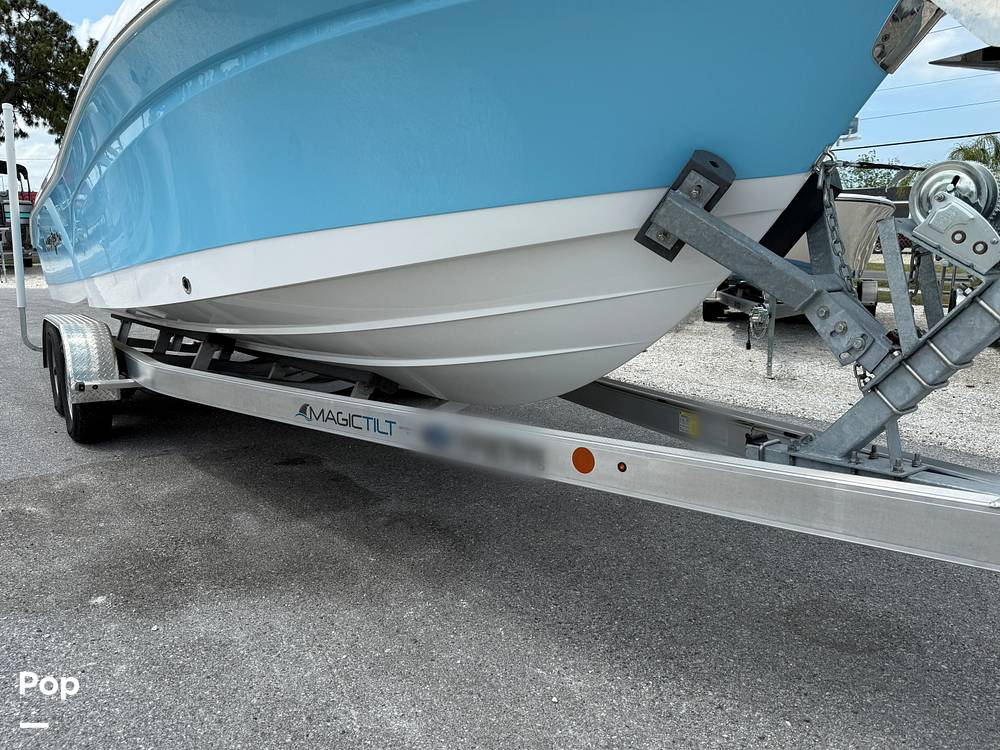 Slide: The Image of NauticStar 242 OSL 2024 - 15382323