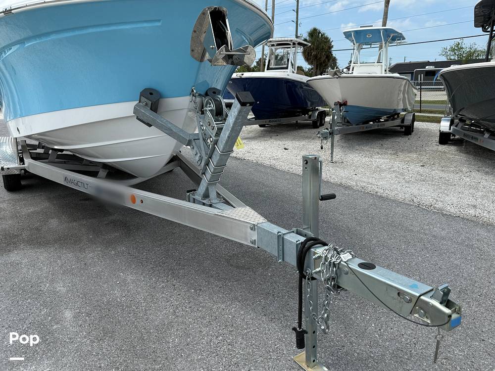Slide: The Image of NauticStar 242 OSL 2024 - 15382324