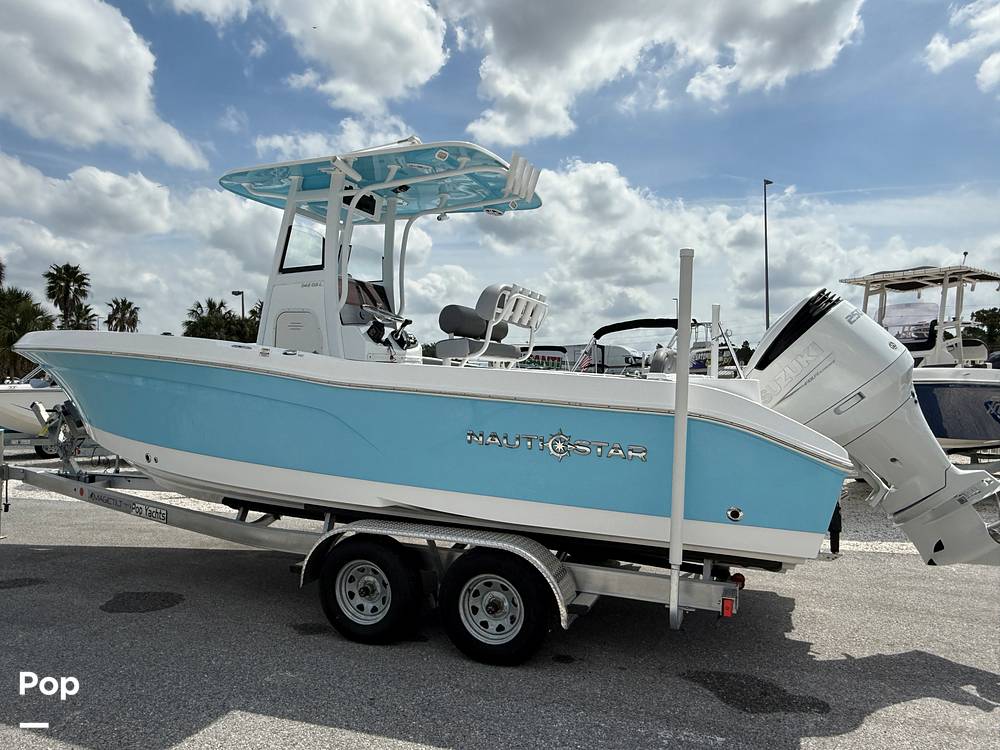 Slide: The Image of NauticStar 242 OSL 2024 - 15382204
