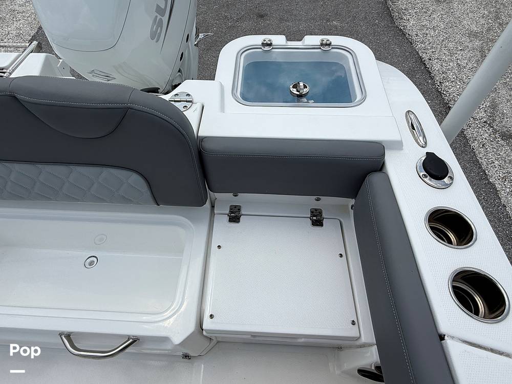 Slide: The Image of NauticStar 242 OSL 2024 - 15382234