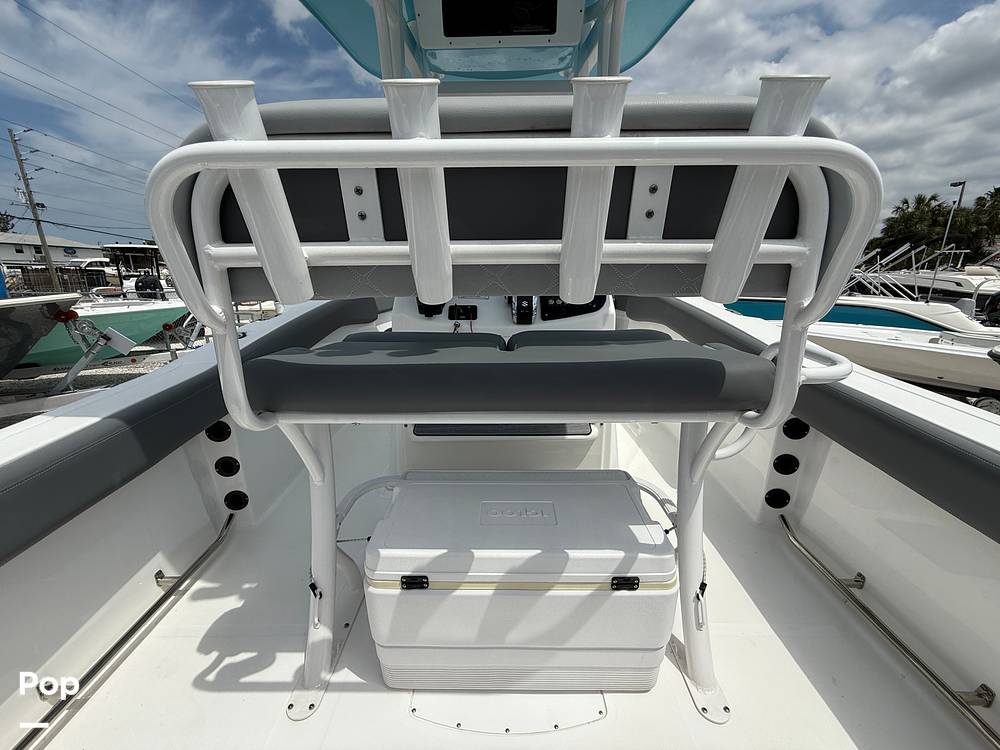 Slide: The Image of NauticStar 242 OSL 2024 - 15382245