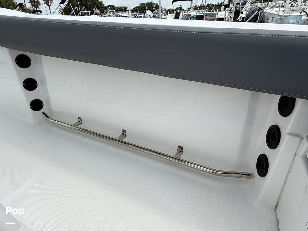 Slide: The Image of NauticStar 242 OSL 2024 - 15382247
