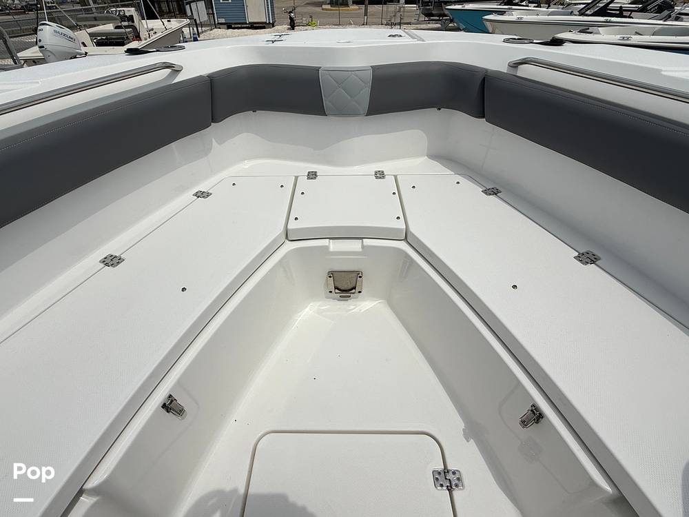 Slide: The Image of NauticStar 242 OSL 2024 - 15382271