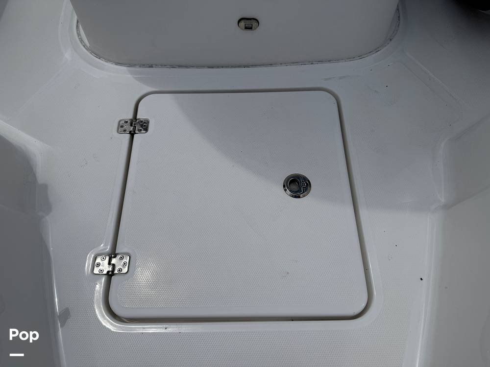 Slide: The Image of NauticStar 242 OSL 2024 - 15382280