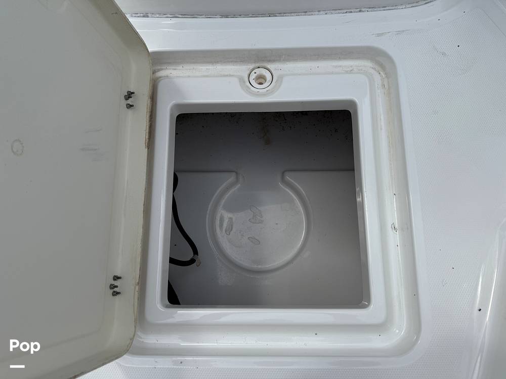 Slide: The Image of NauticStar 242 OSL 2024 - 15382281