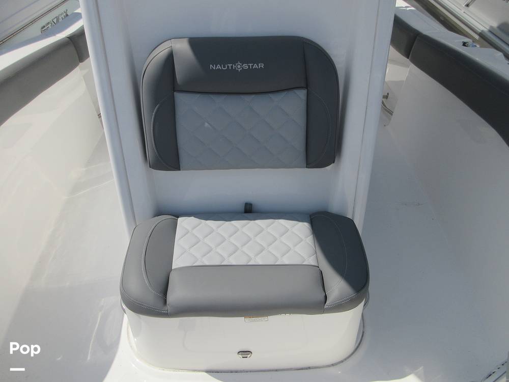 Slide: The Image of NauticStar 242 OSL OFFSHORE 2024 - 15423494