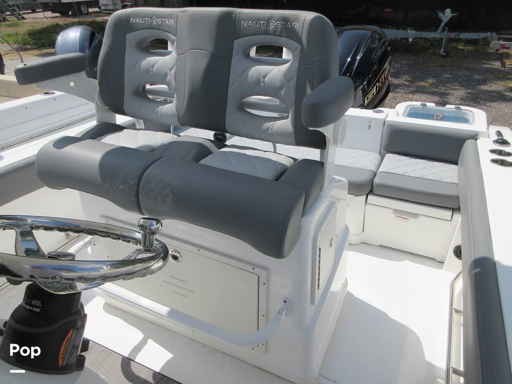 Slide: The Image of NauticStar 242 OSL OFFSHORE 2024 - 15423536