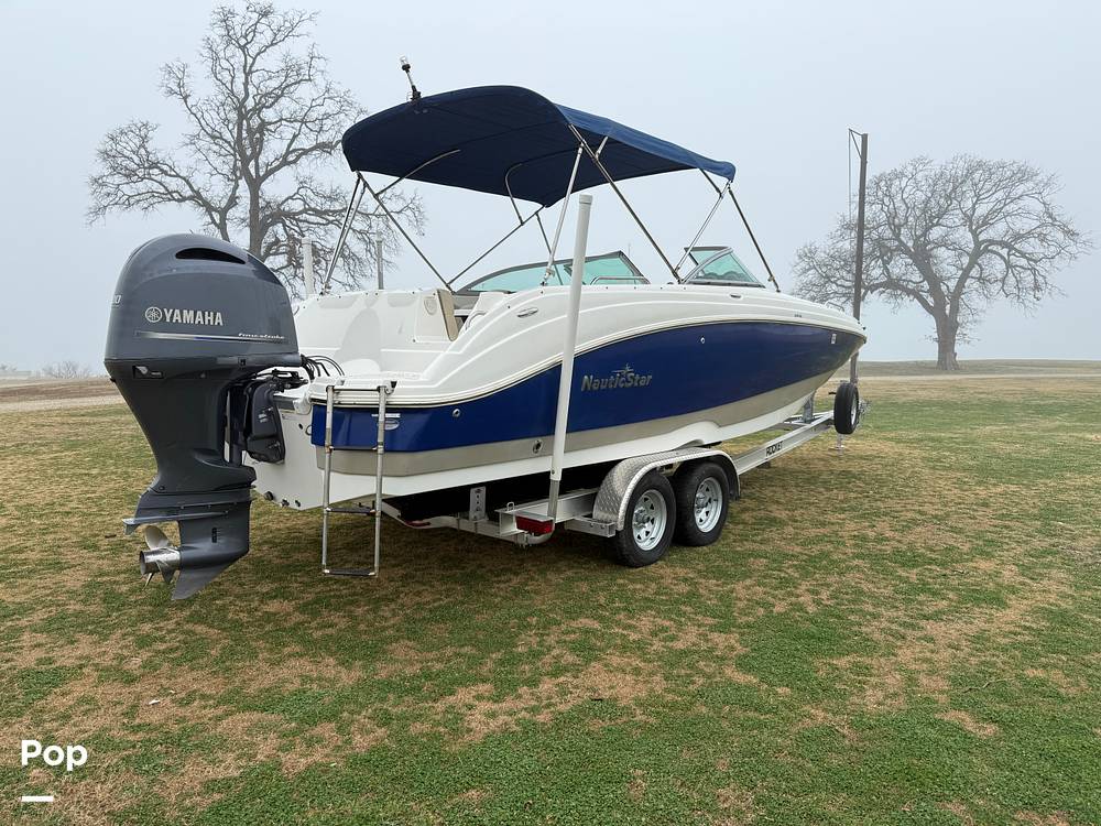 Slide: The Image of NauticStar 243 DC 2014 - 15132525