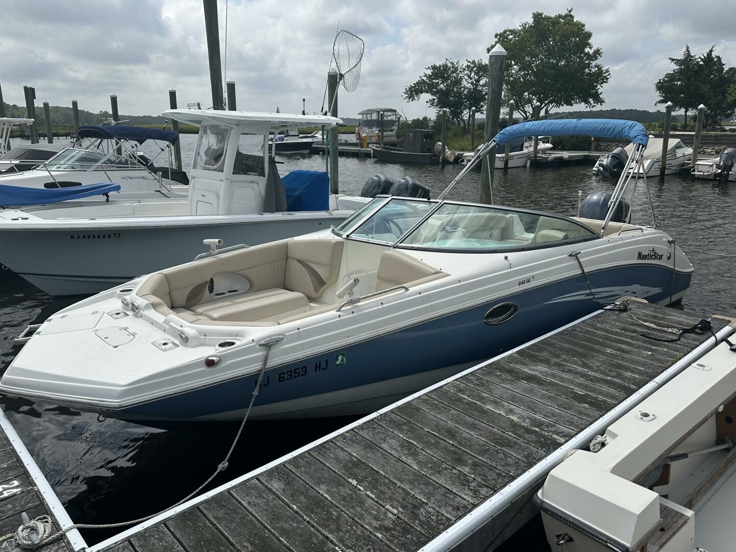 Slide: The Image of NauticStar 243 DC 2014 - 4591110